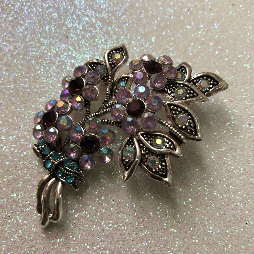 STUNNING VINTAGE SIGNED AVON N R Floral BROOCH‎